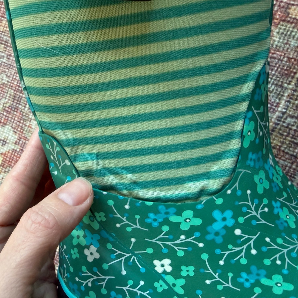 Bogs Kids' Teal Floral Boots size 4 - Picture 6 of 6